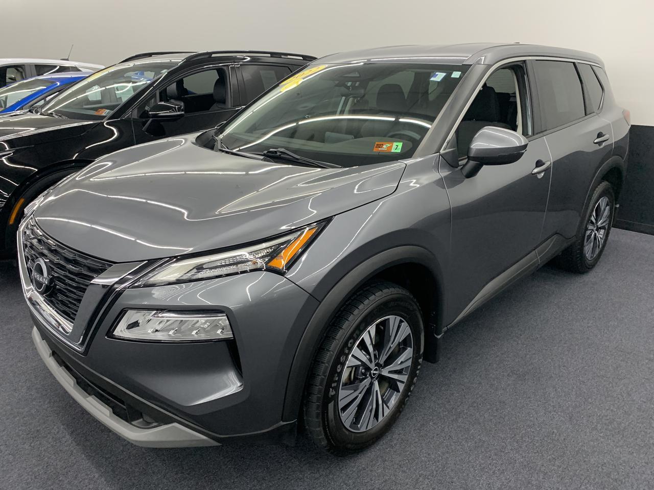 2022 Nissan Rogue AWD SV