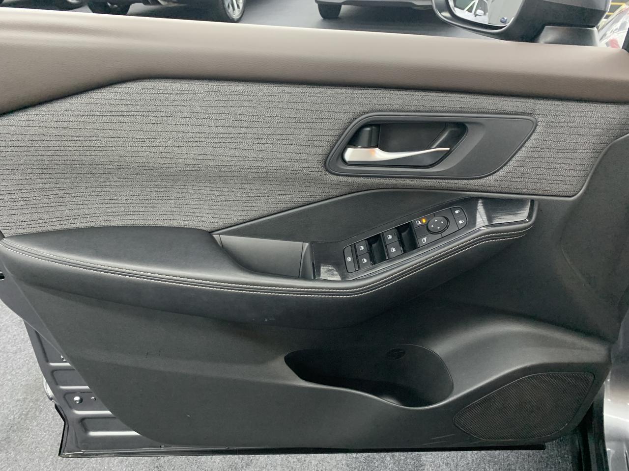 2022 Nissan Rogue AWD SV Benwood WV