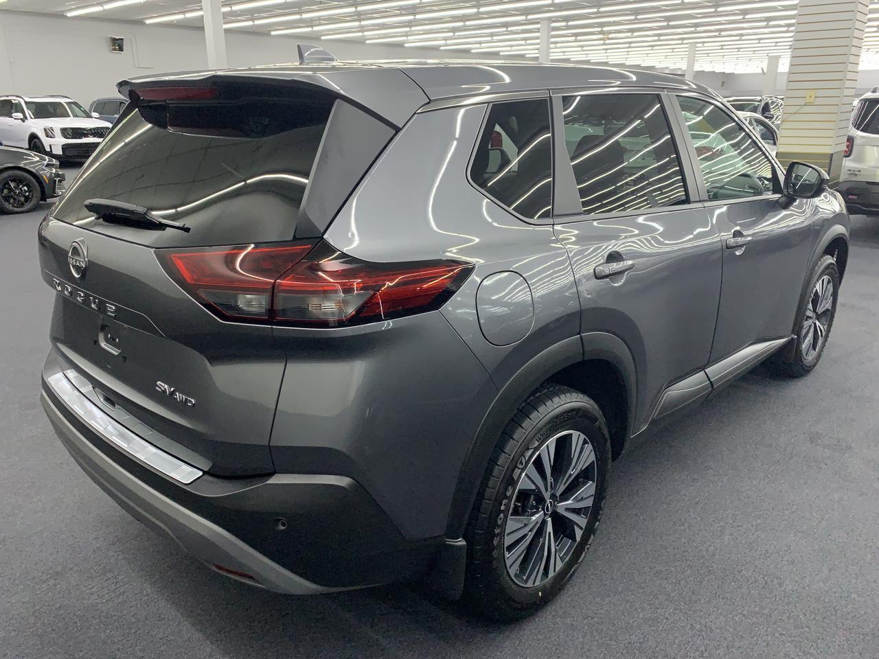 2022 Nissan Rogue AWD SV Benwood WV