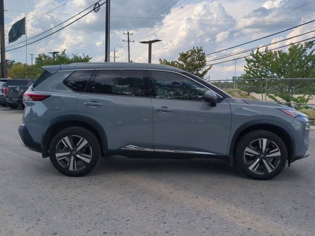 2022 Nissan Rogue Platinum