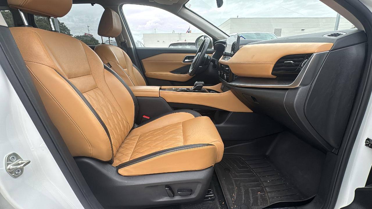 2022 Nissan Rogue Platinum  Selma TX