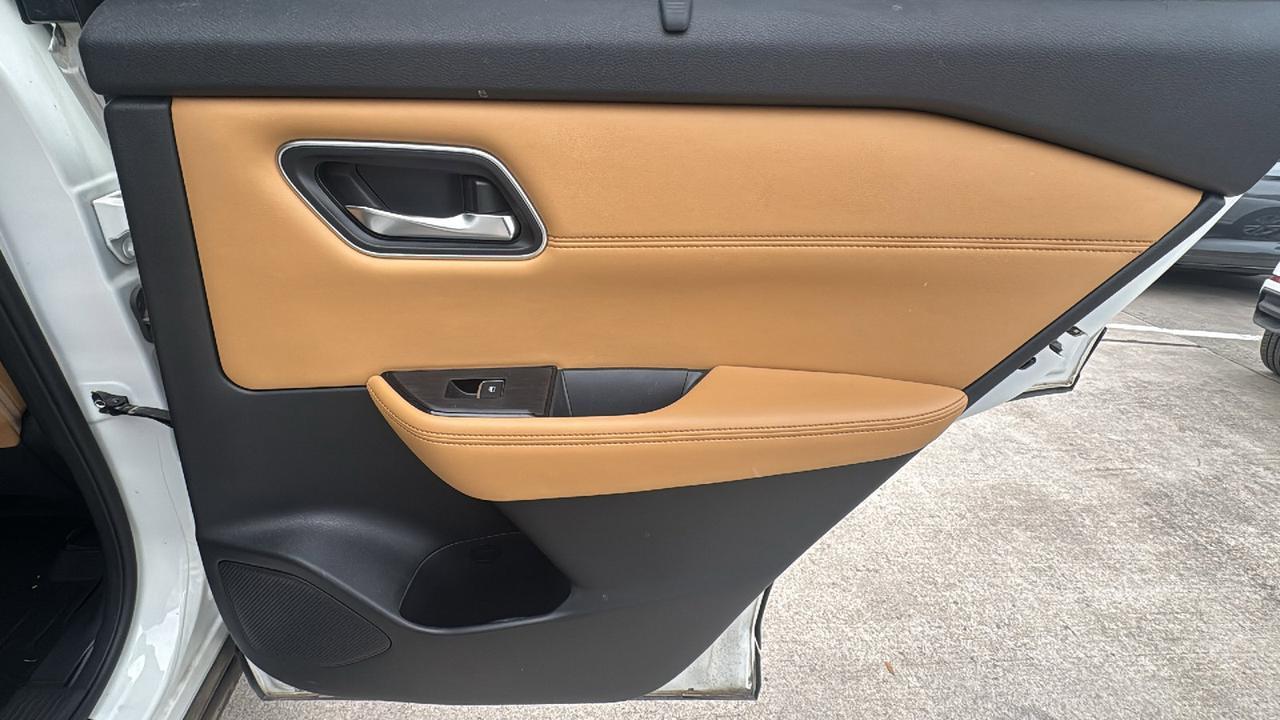 2022 Nissan Rogue Platinum  Selma TX