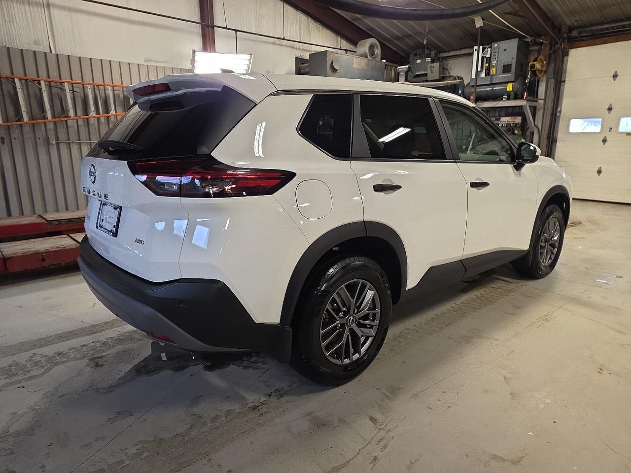 2022 Nissan Rogue S Sand Lake NY