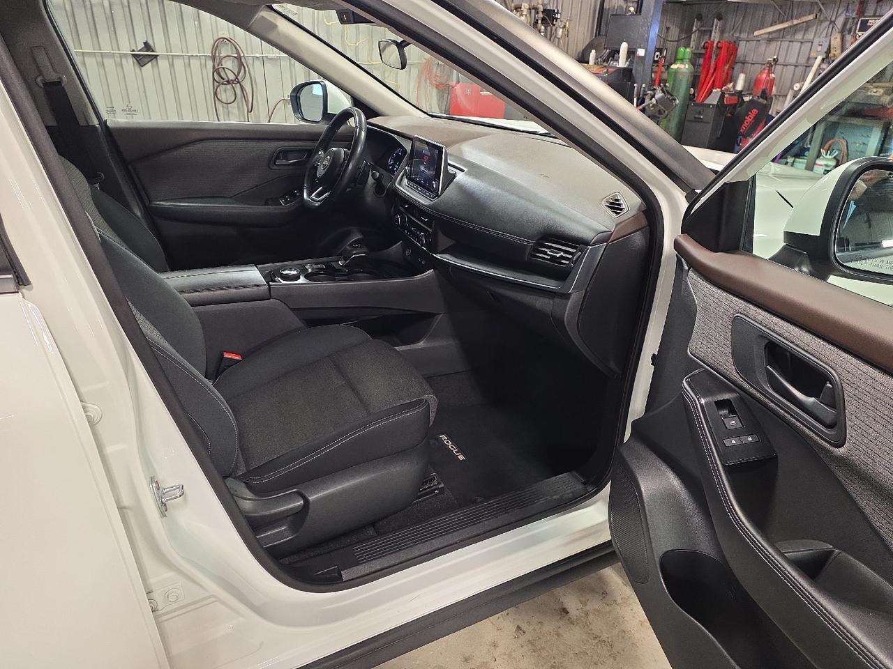 2022 Nissan Rogue S Sand Lake NY