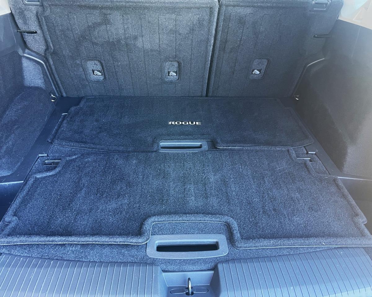 2022 Nissan Rogue SL Sport Utility 4D Port Orchard WA