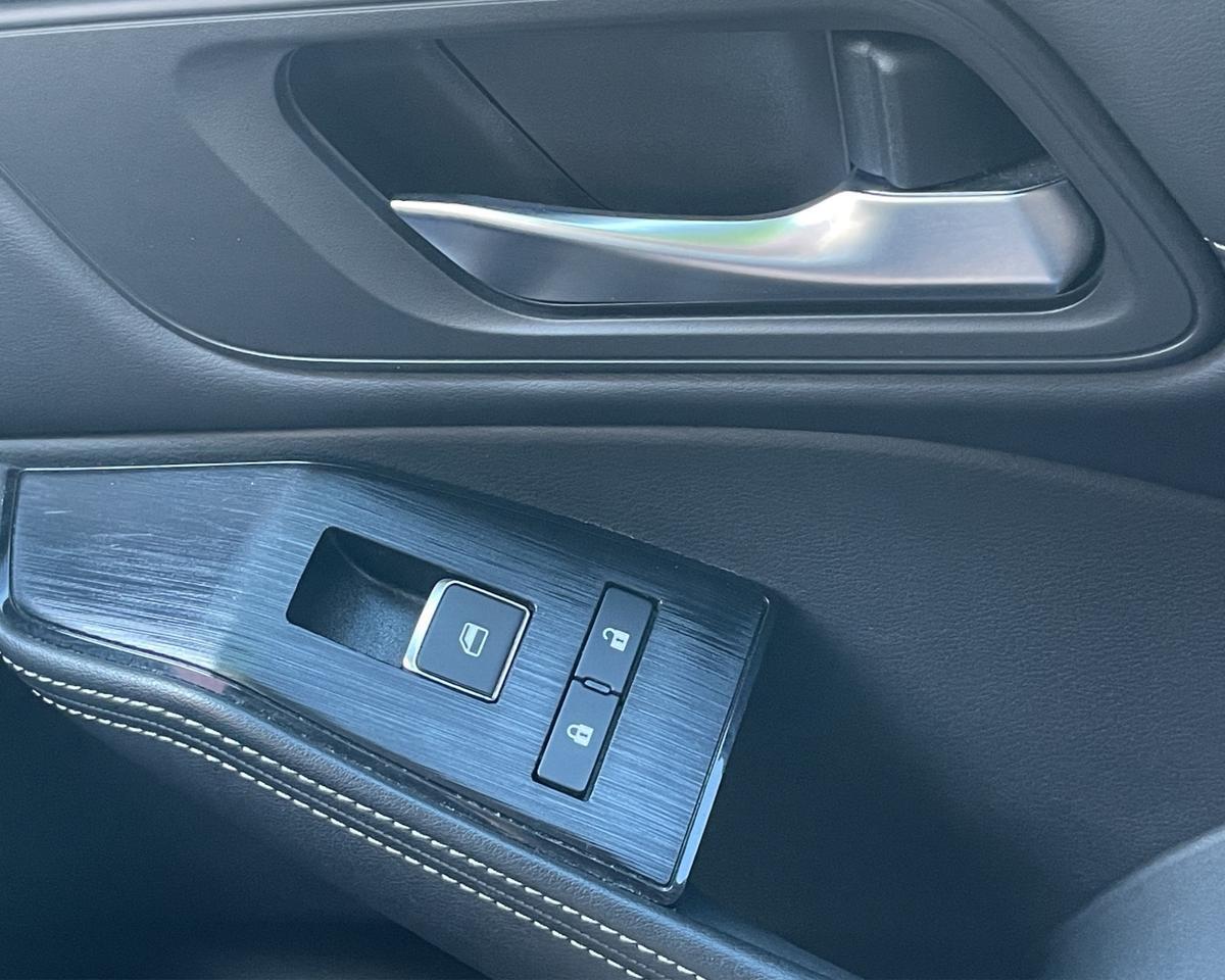 2022 Nissan Rogue SL Sport Utility 4D Port Orchard WA