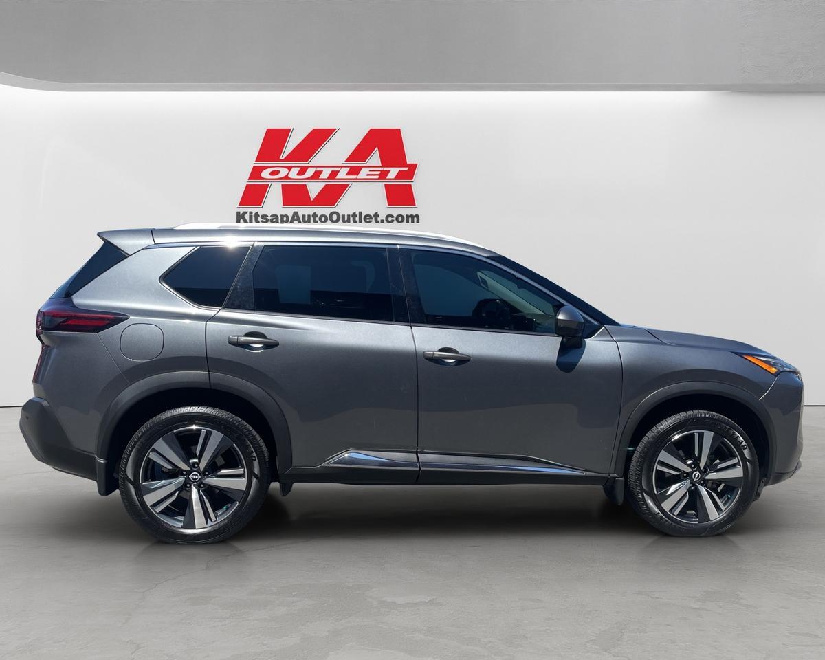 2022 Nissan Rogue SL Sport Utility 4D