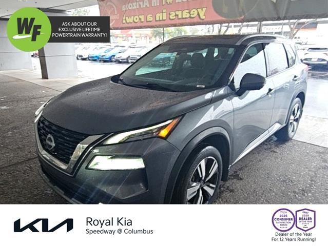 2022 Nissan Rogue SL