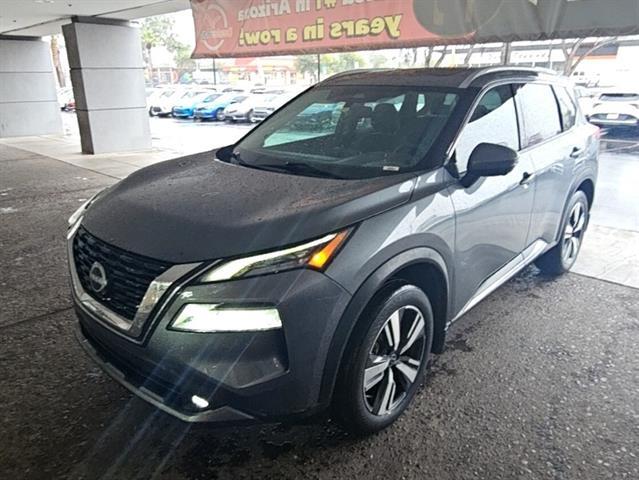 2022 Nissan Rogue SL