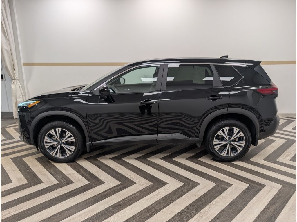 2022 Nissan Rogue SV Gasoline
