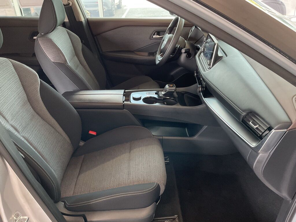 2022 Nissan Rogue SV Duluth MN