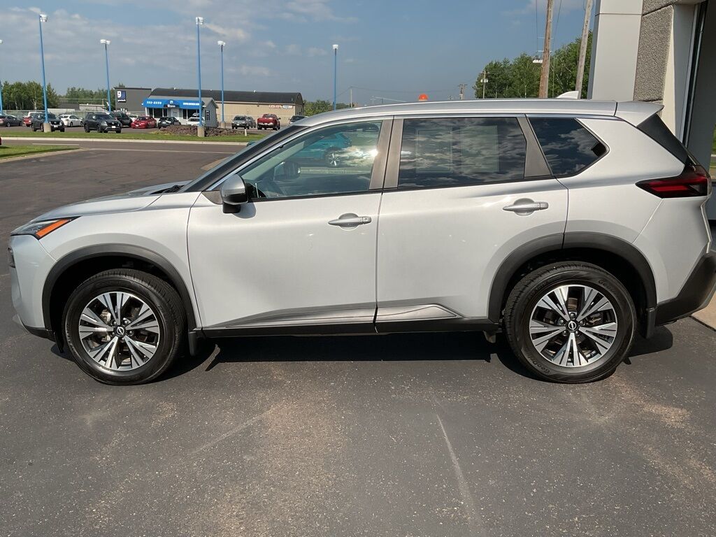 2022 Nissan Rogue SV Duluth MN