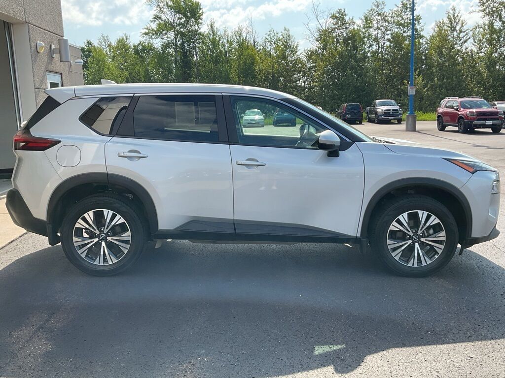 2022 Nissan Rogue SV Duluth MN