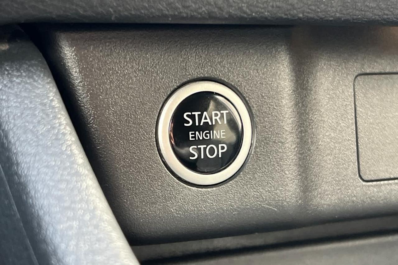 2022 Nissan Rogue SV Roseville CA