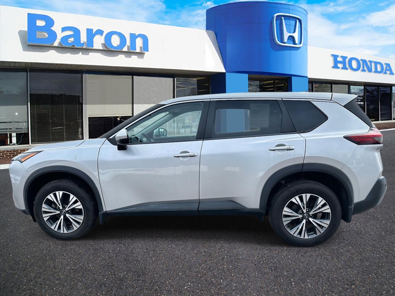 2022 Nissan Rogue SV