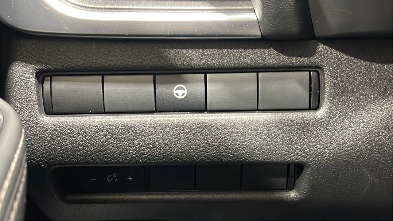 2022 Nissan Rogue SV Sherwood Park AB