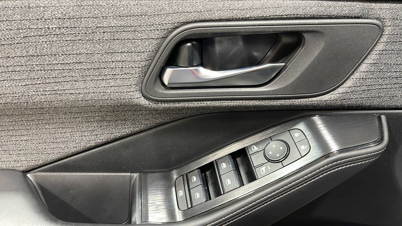 2022 Nissan Rogue SV Sherwood Park AB