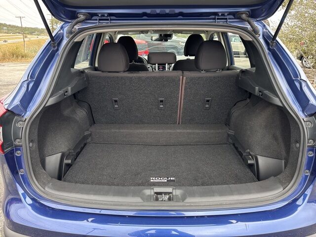 2022 Nissan Rogue Sport S  TX