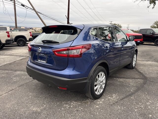 2022 Nissan Rogue Sport S  TX