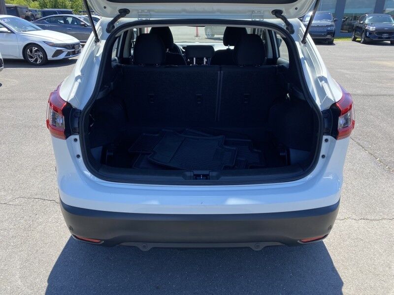 2022 Nissan Rogue Sport S Bristol  PA