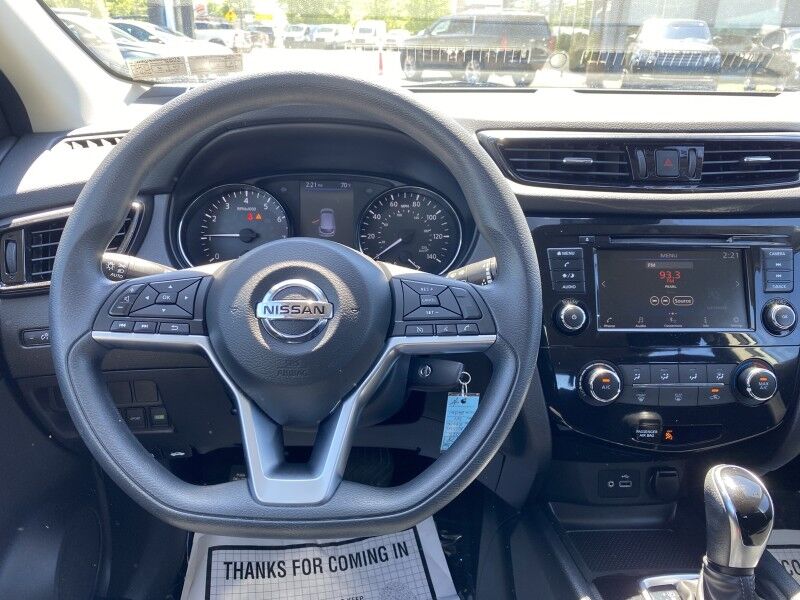 2022 Nissan Rogue Sport S