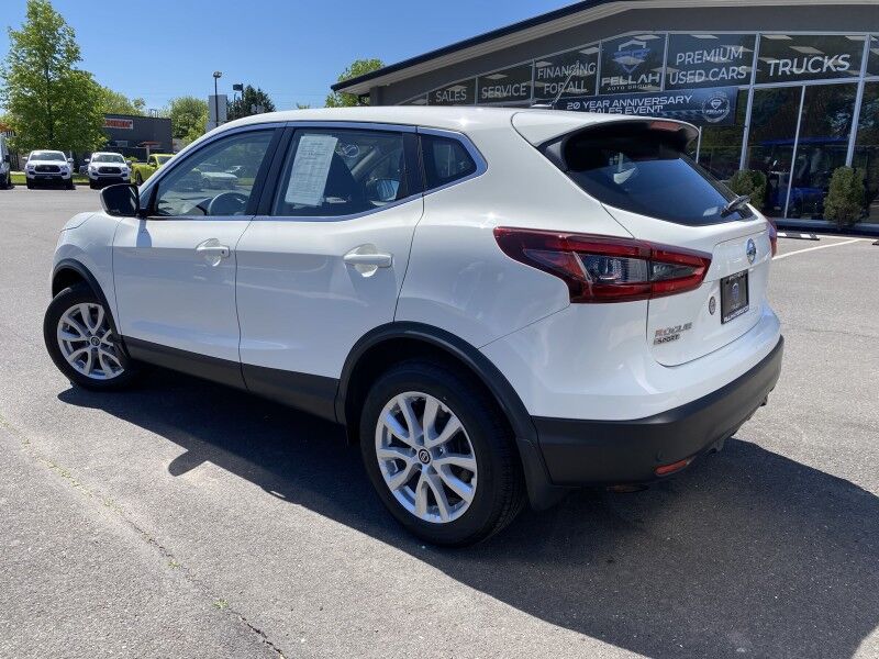 2022 Nissan Rogue Sport S