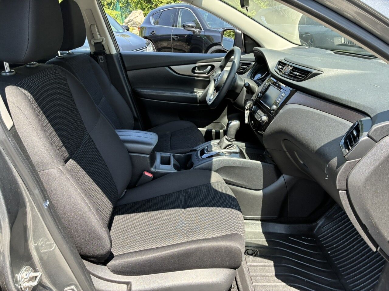2022 Nissan Rogue Sport S Charlton MA