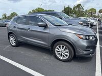 2022 Nissan Rogue Sport S