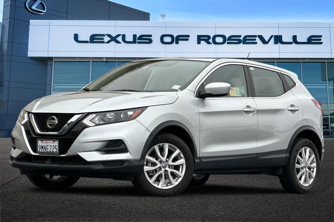 2022 Nissan Rogue Sport S