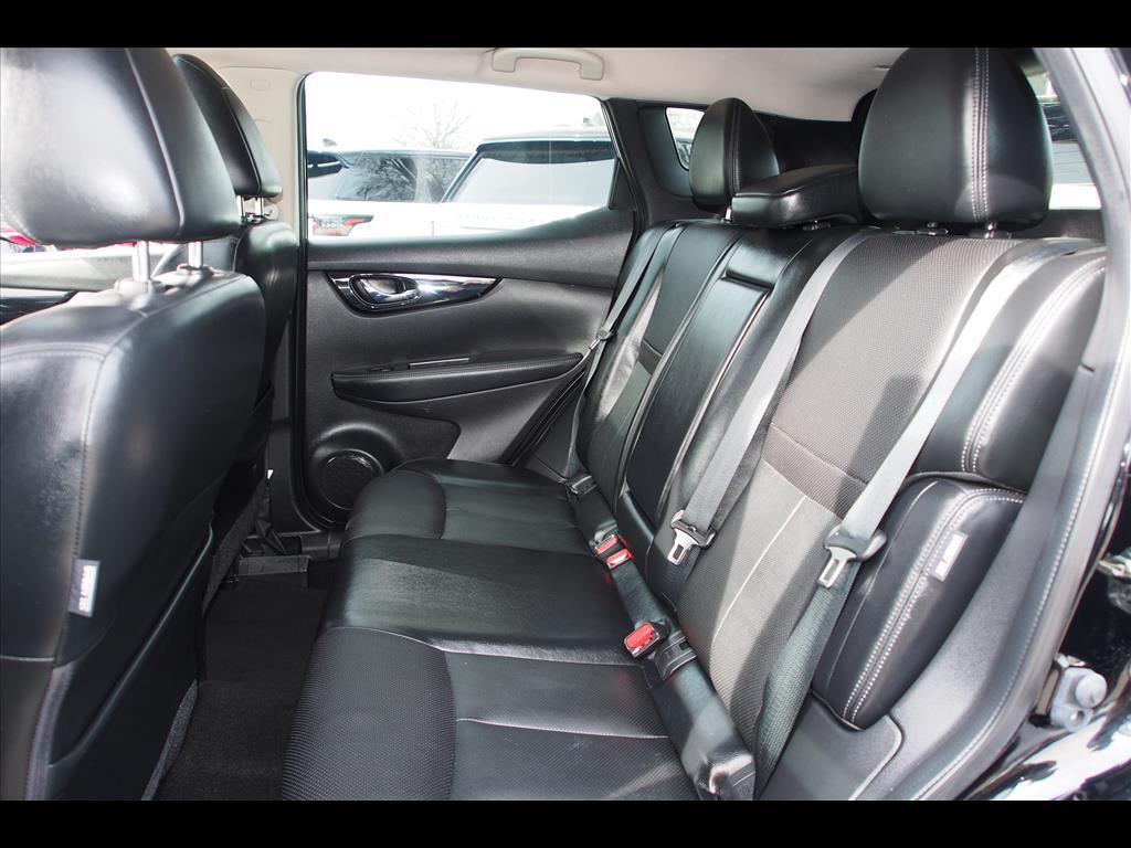 2022 Nissan Rogue Sport SL