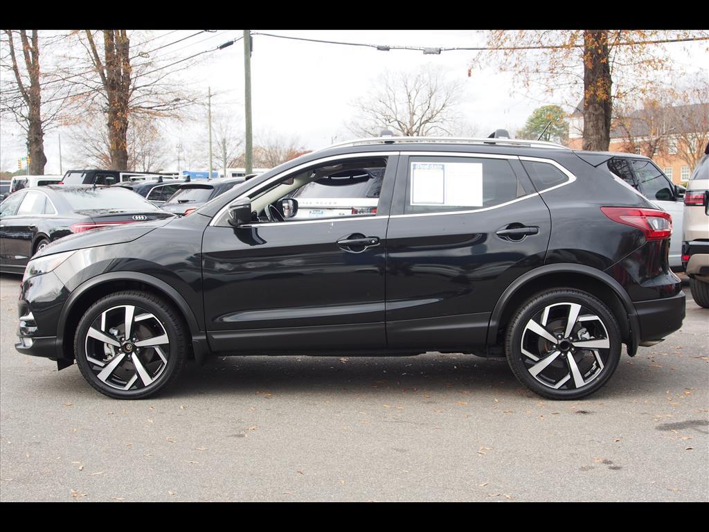 2022 Nissan Rogue Sport SL