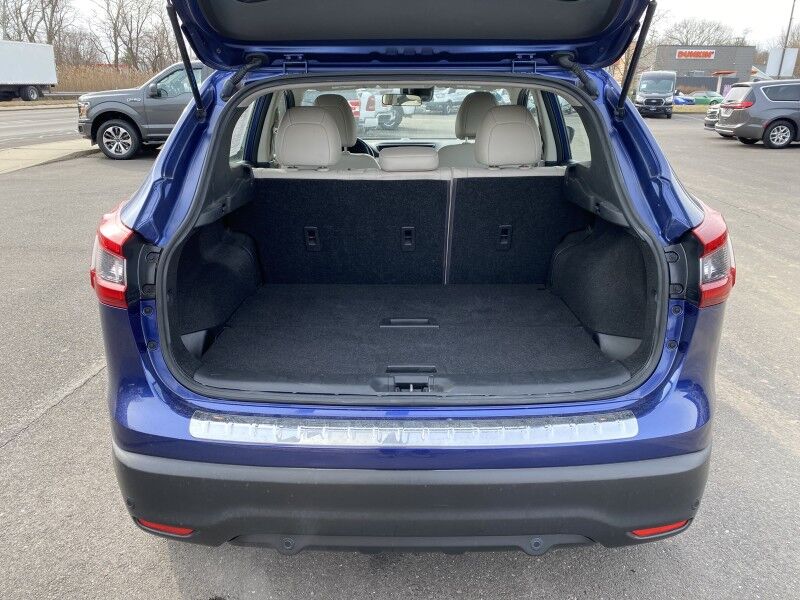 2022 Nissan Rogue Sport SV Bristol  PA