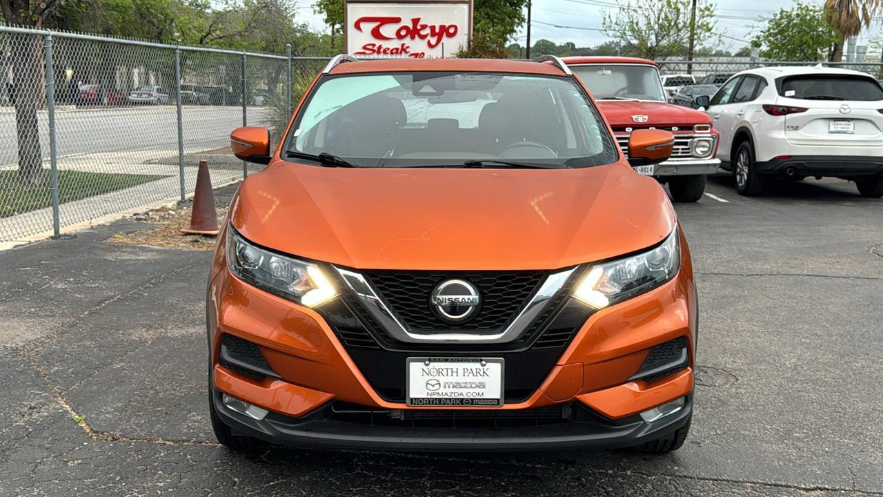 2022 Nissan Rogue Sport SV
