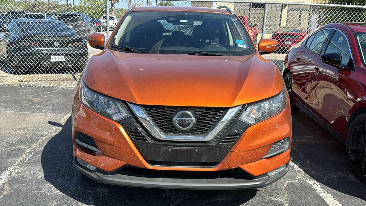 2022 Nissan Rogue Sport SV