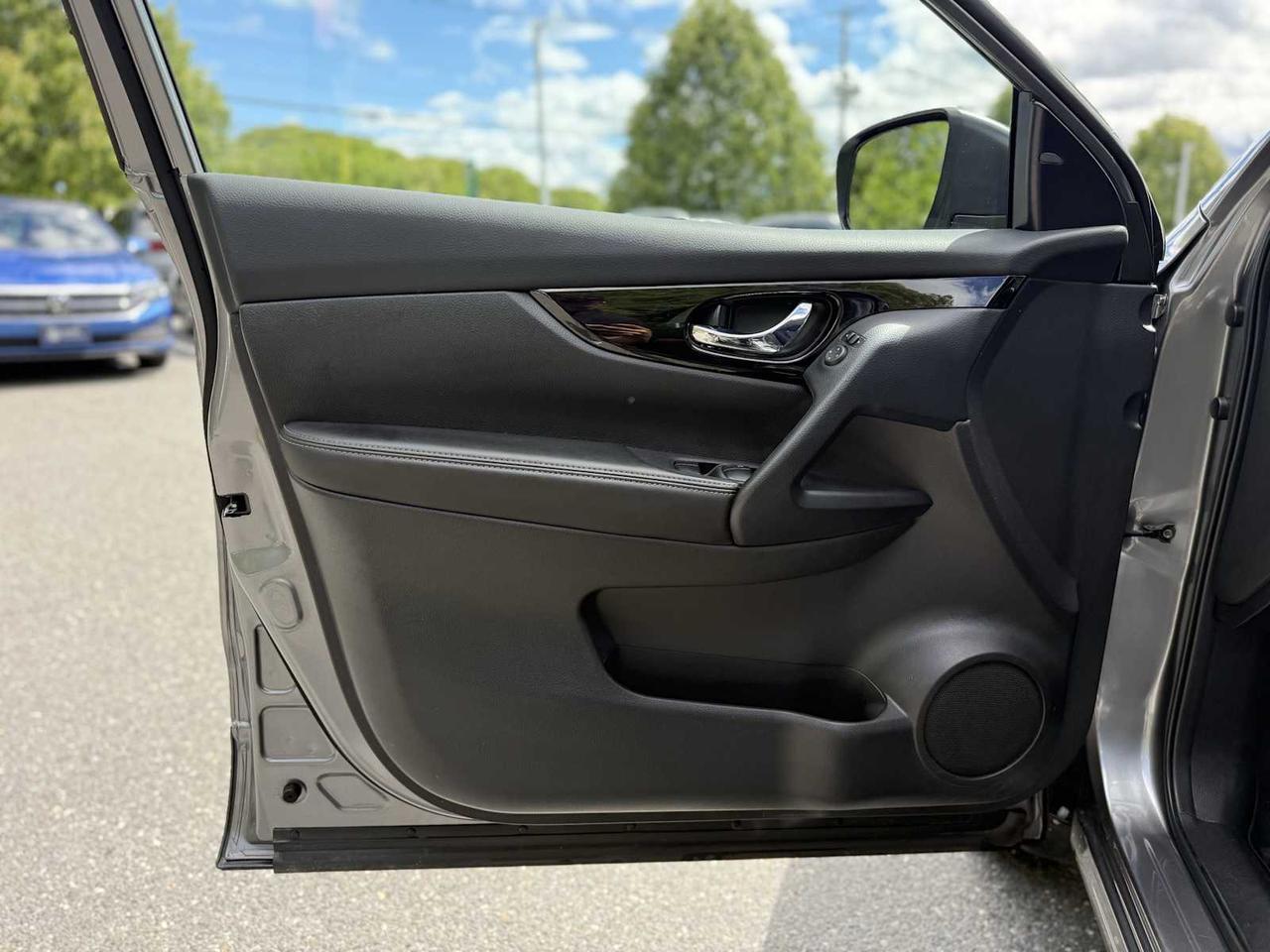 2022 Nissan Rogue Sport SV Westborough MA