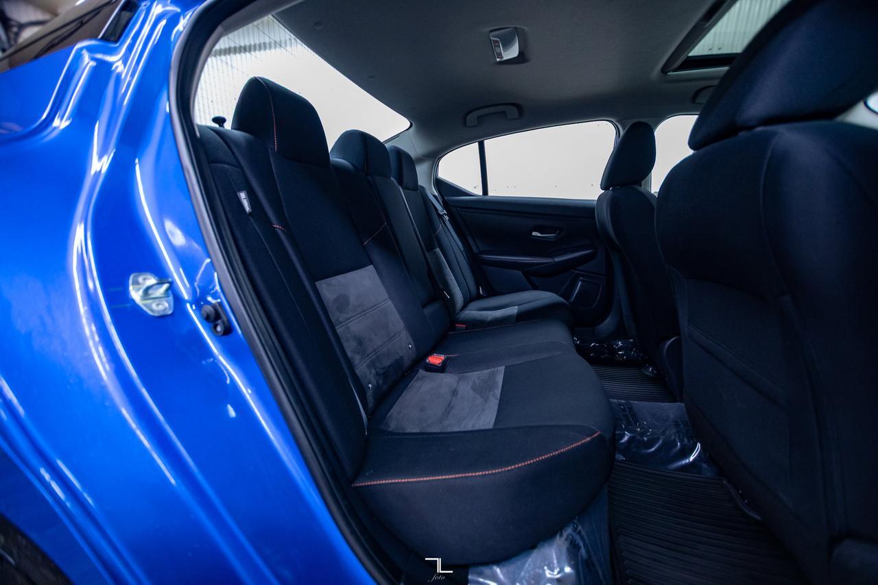 2022 Nissan Sentra SR Roof BCam Red Deer AB