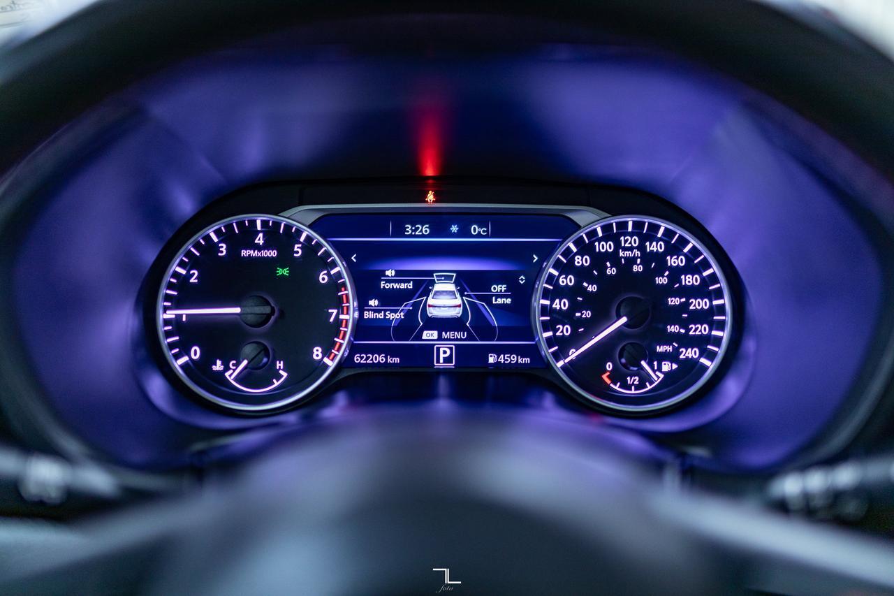 2022 Nissan Sentra SR Roof BCam Red Deer AB