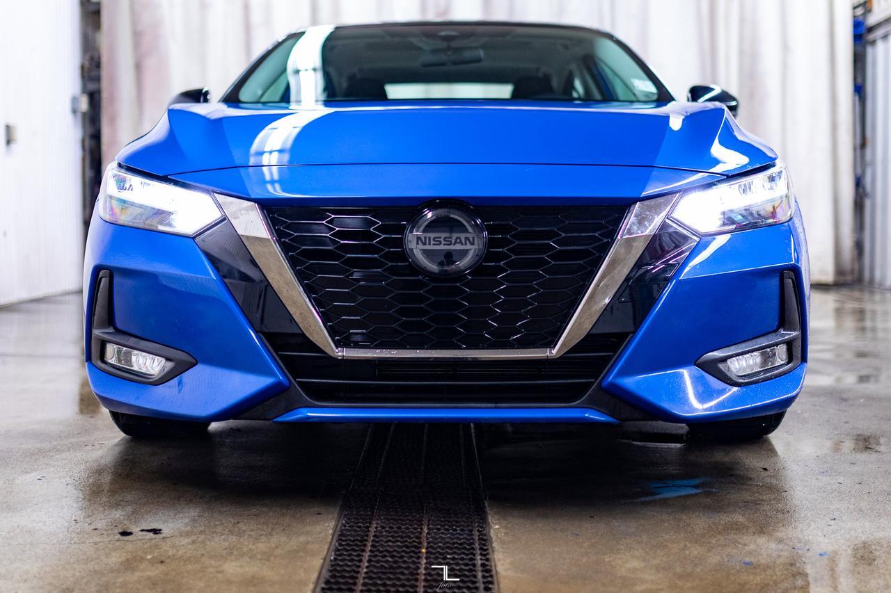 2022 Nissan Sentra SR Roof BCam Red Deer AB