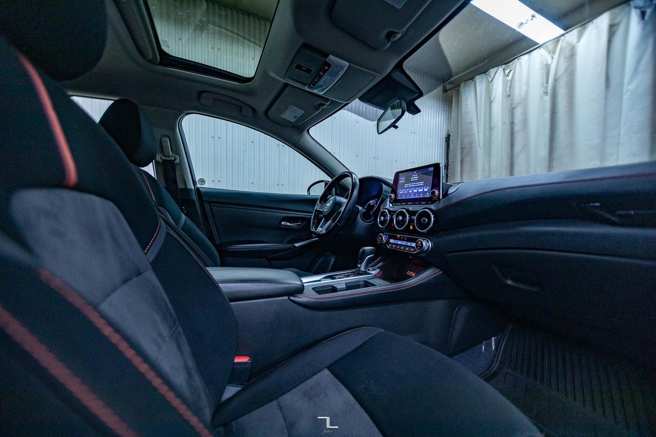 2022 Nissan Sentra SR Roof BCam Red Deer AB