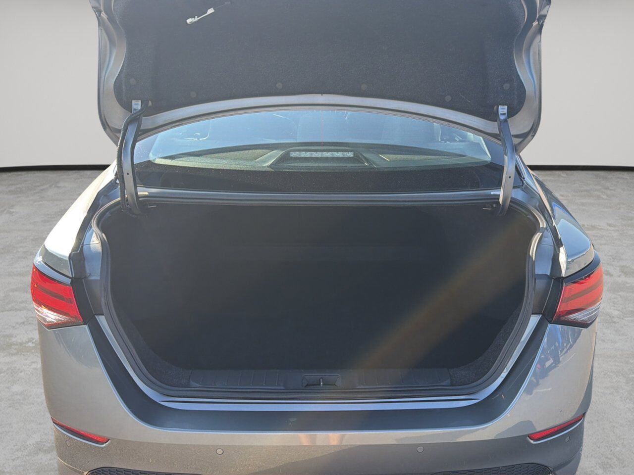 2022 Nissan Sentra SR Sherwood Park AB