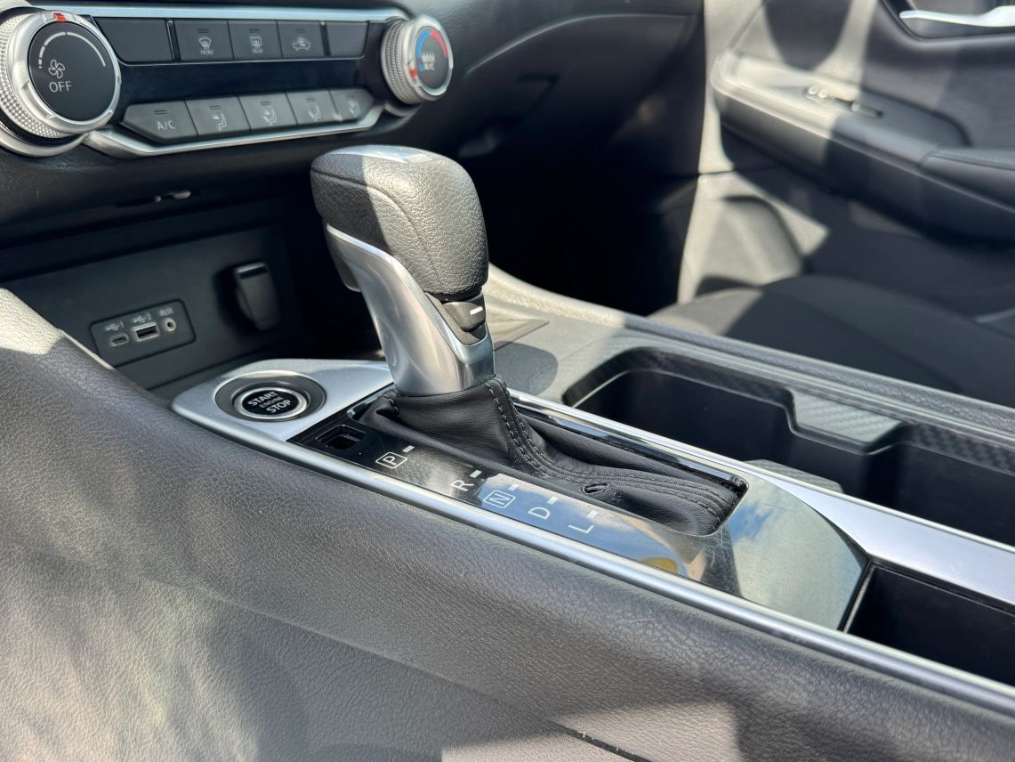 2022 Nissan Sentra SV Sedan 4D