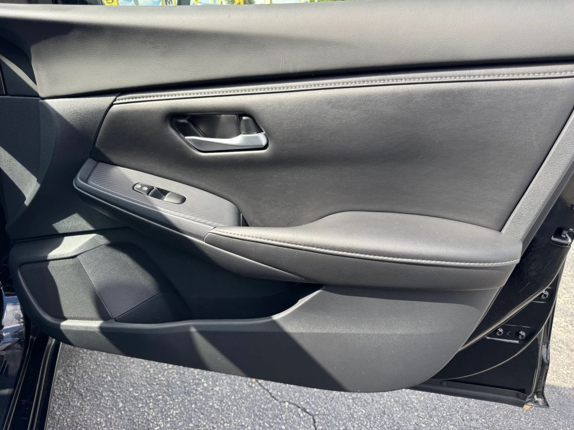 2022 Nissan Sentra SV Sedan 4D