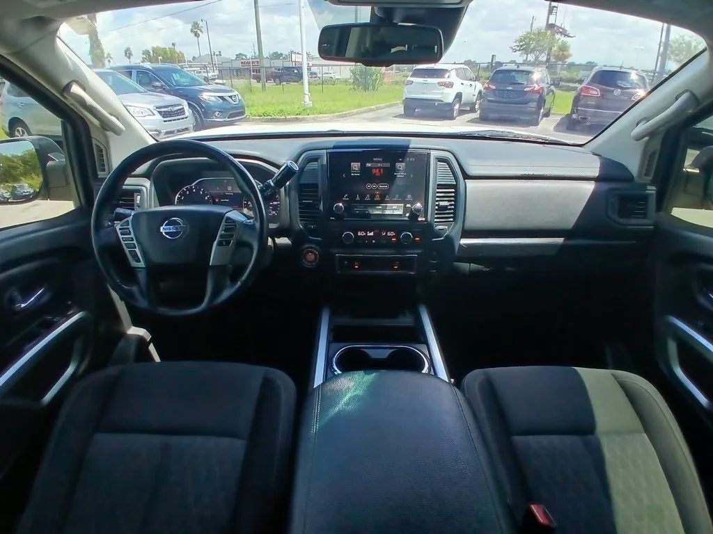 2022 Nissan Titan Crew Cab SV Pickup 4D 5 1/2 ft Maitland FL