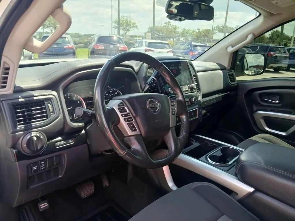 2022 Nissan Titan Crew Cab SV Pickup 4D 5 1/2 ft Maitland FL