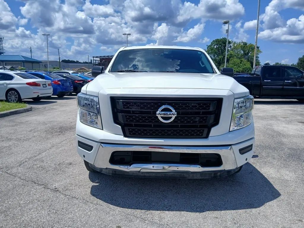 2022 Nissan Titan Crew Cab SV Pickup 4D 5 1/2 ft Maitland FL