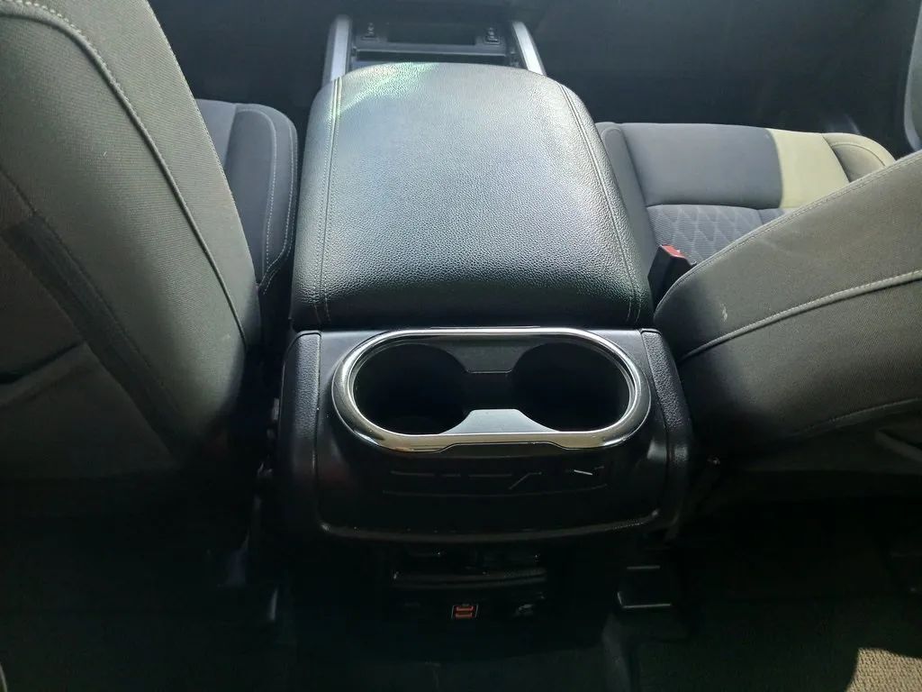 2022 Nissan Titan Crew Cab SV Pickup 4D 5 1/2 ft Maitland FL