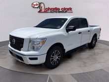 2022_Nissan_Titan_SV_ El Paso TX