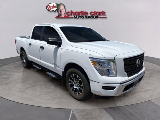 2022 Nissan Titan SV El Paso TX