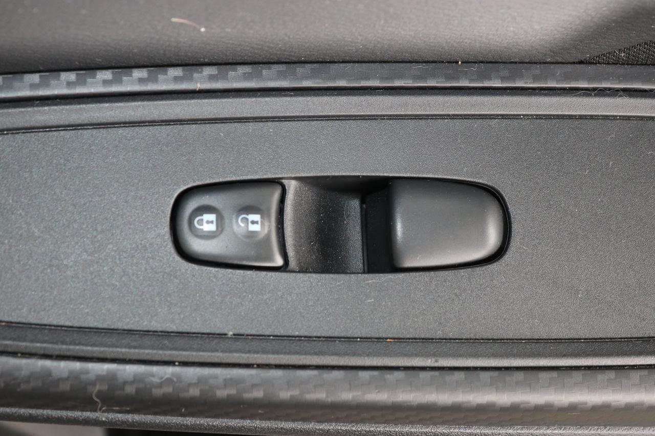 2022 Nissan Versa 1.6 SV Fredericksburg VA