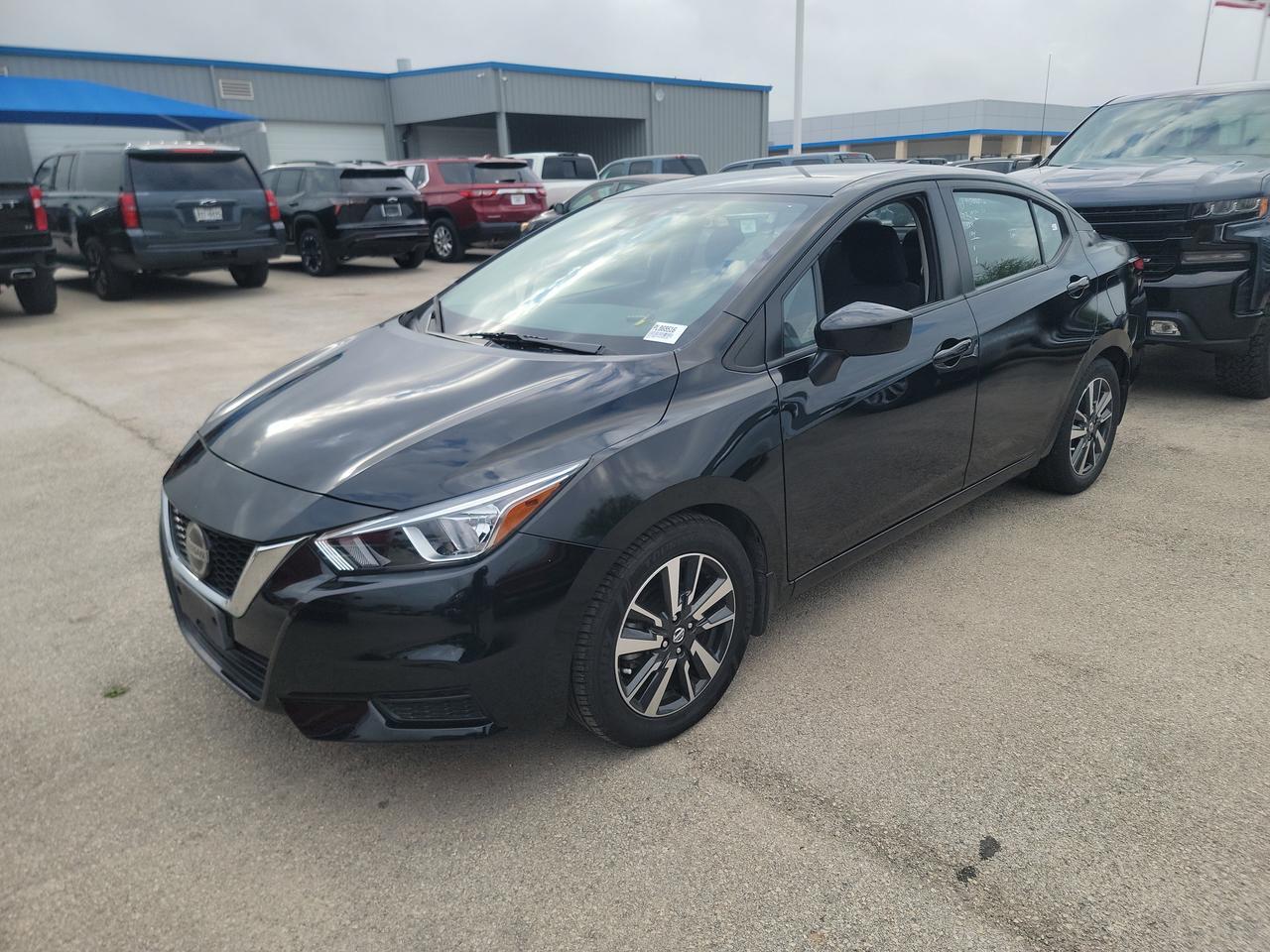 2022 Nissan Versa SV